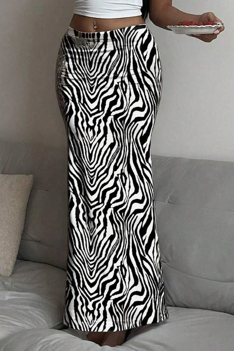 Fashion Low Rise Printed Maxi Skirt - Image 2