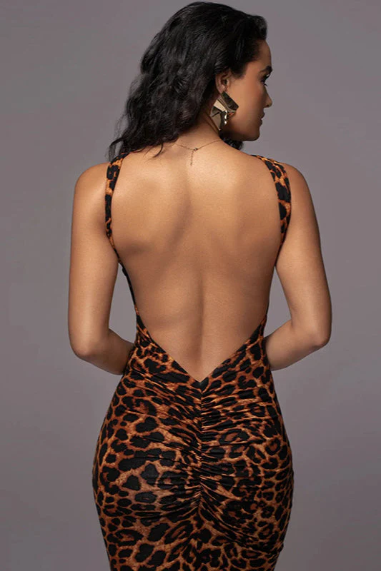 Leopard Print Ruched Round Neck Maxi Dress - Image 3