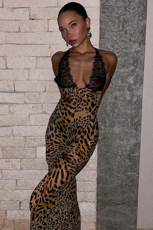 Lace Print Deep V Backless Cami Maxi Dress - Image 5
