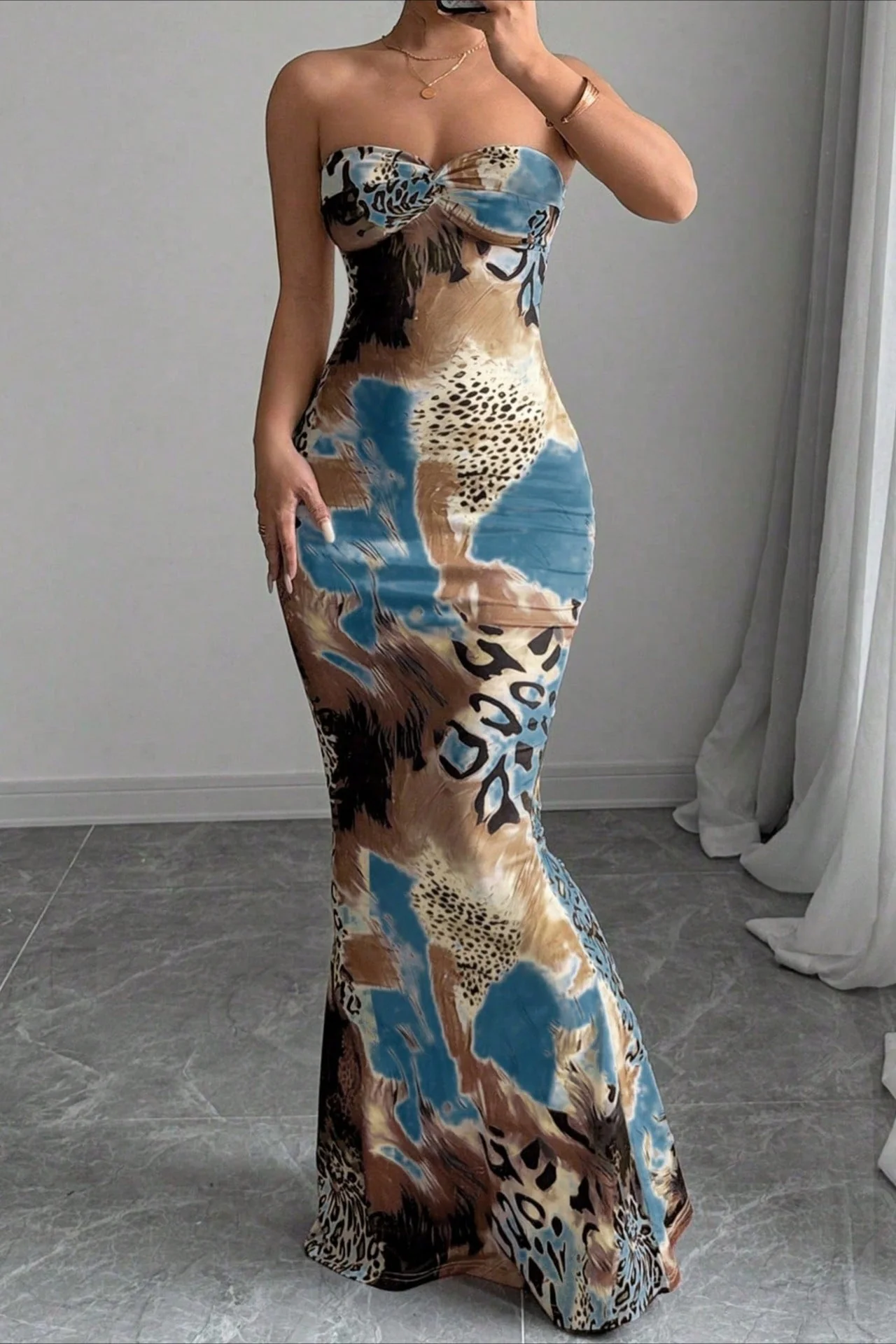 Strapless Tie Back Backless Maxi Dress - Image 3