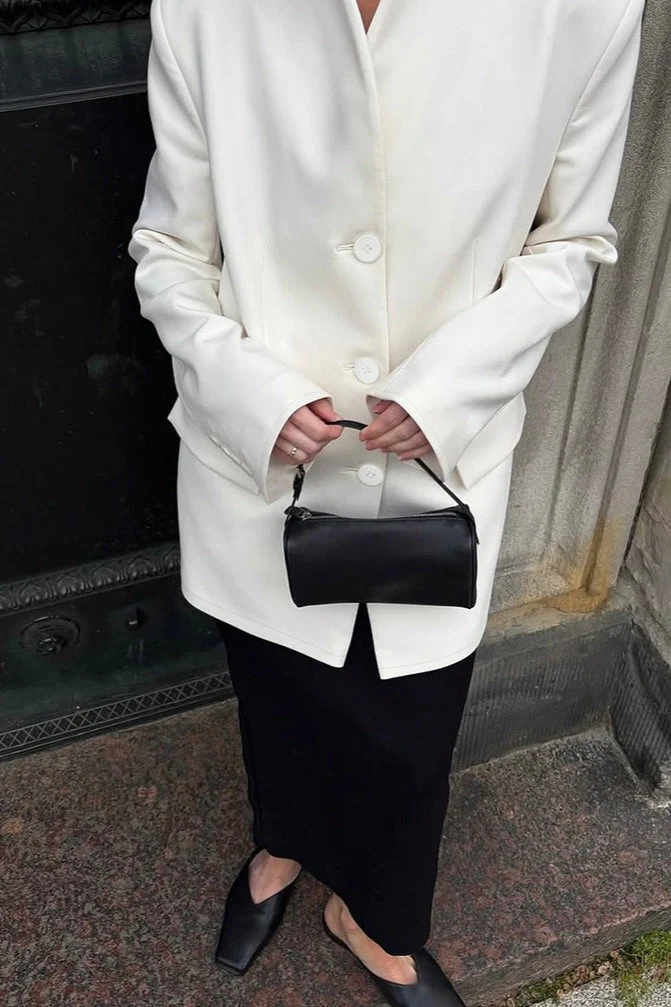 Minimalist V-neck Blazer Jacket - Image 6