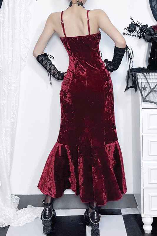 Elegant Ruffle Lace Gothic Dress - Image 3