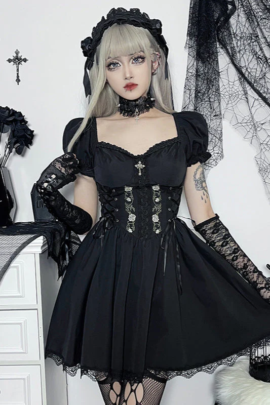 Rose Lace A-Line Gothic Dress - Image 4