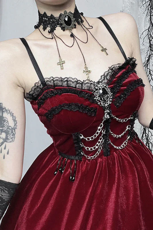 Chain Lace A‑Line Gothic Dress - Image 3