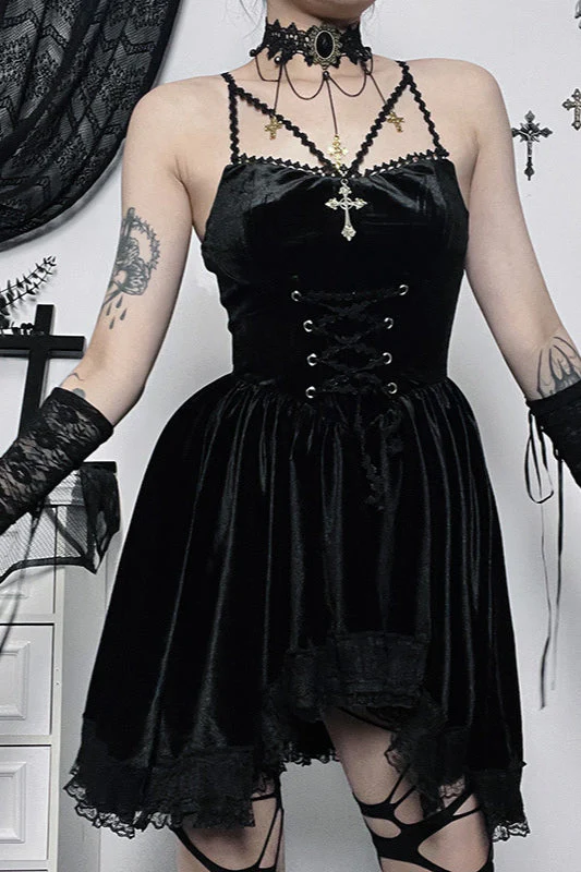 Velvet Tie-Waist Gothic Dress - Image 3
