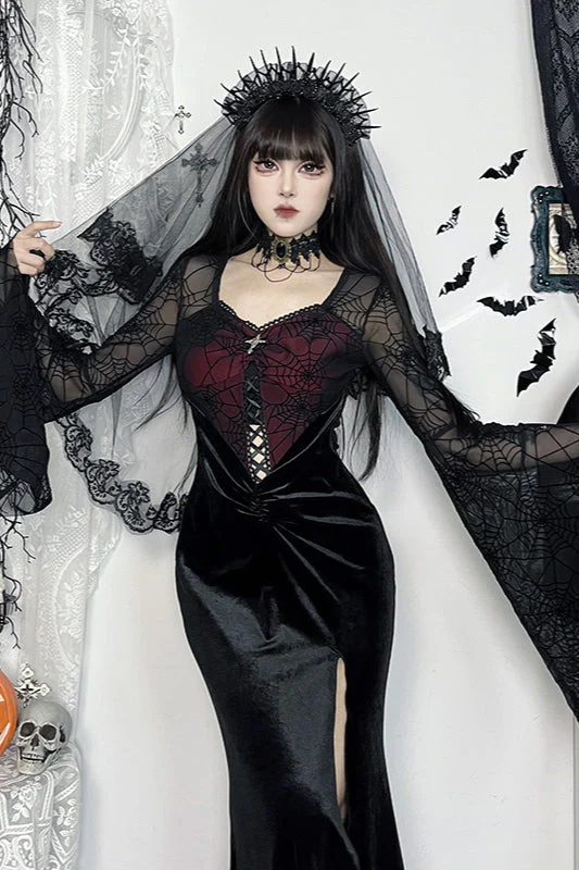 Velvet Slit Flare Sleeve Gothic Dress - Image 4