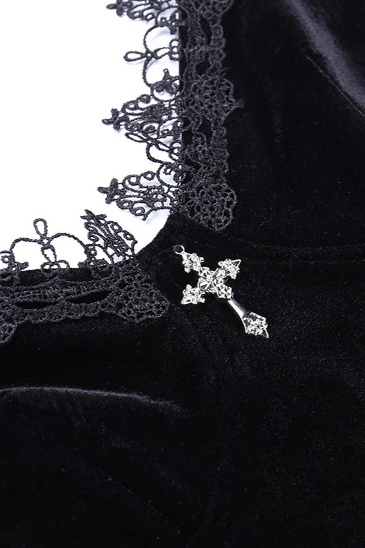 Dark Spliced Gothic Dress - Image 4