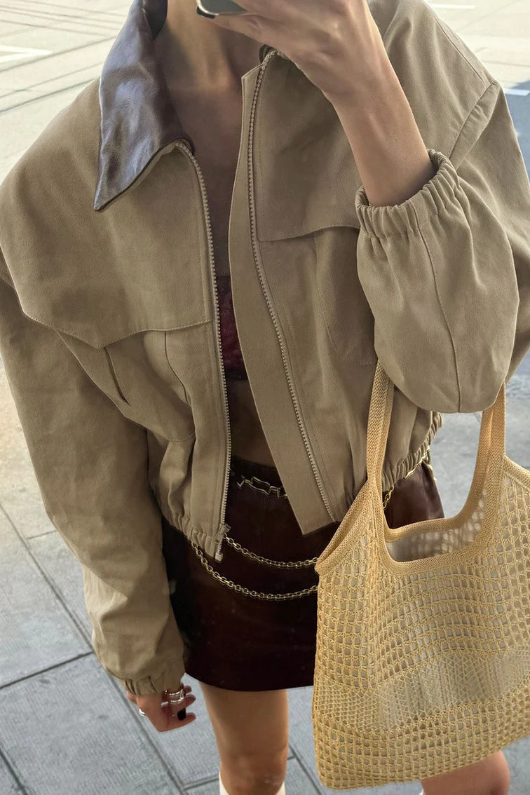 Contrast Color Loose Fit Jacket - Image 4