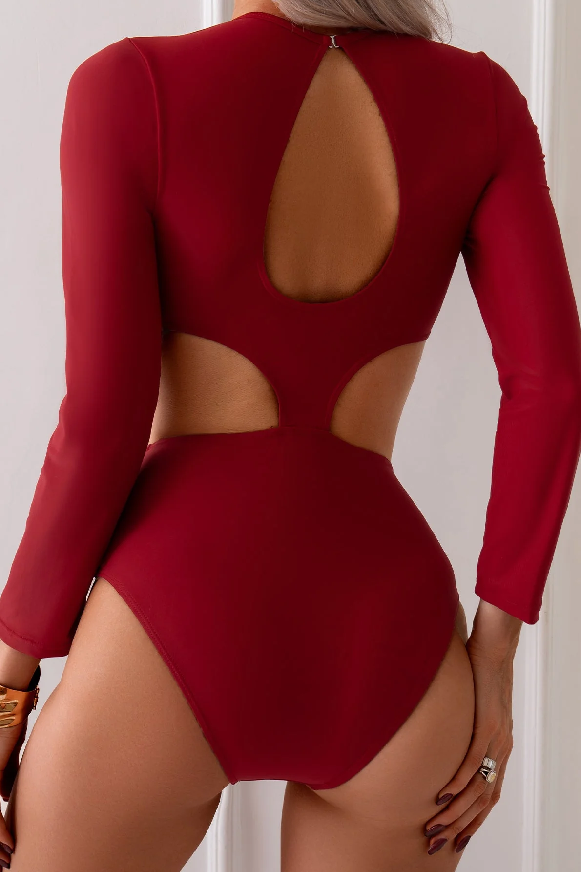 Backless Hollow Long Sleeve One Piece Set - Image 4