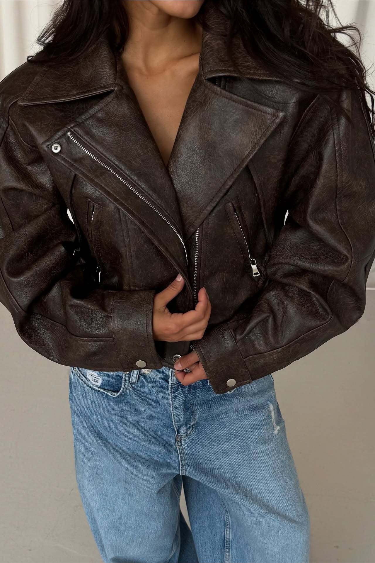 Fitted Faux Leather Short Jacket - Image 3