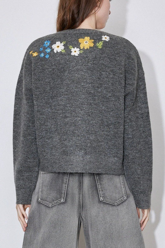 Vintage Floral Embroidered Knit Blouse - Image 9