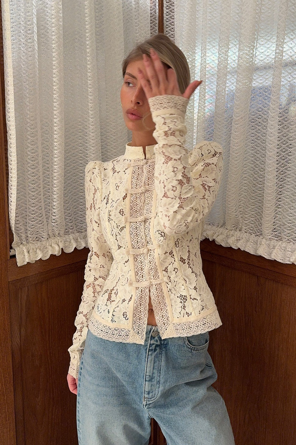 Vintage Lace Button Blouse - Image 4