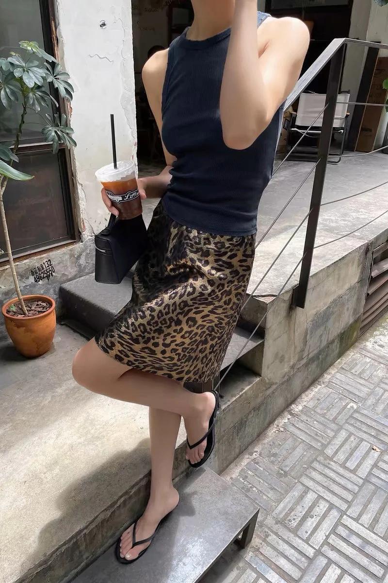 Luxe Leopard Print A-line Skirt - Image 4