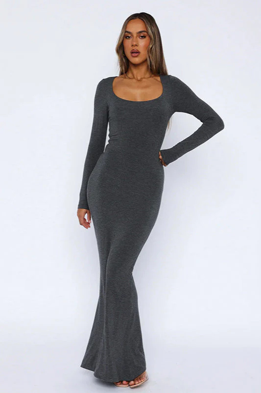 Fitted Round Neck Long Sleeve Maxi Dress - Image 4