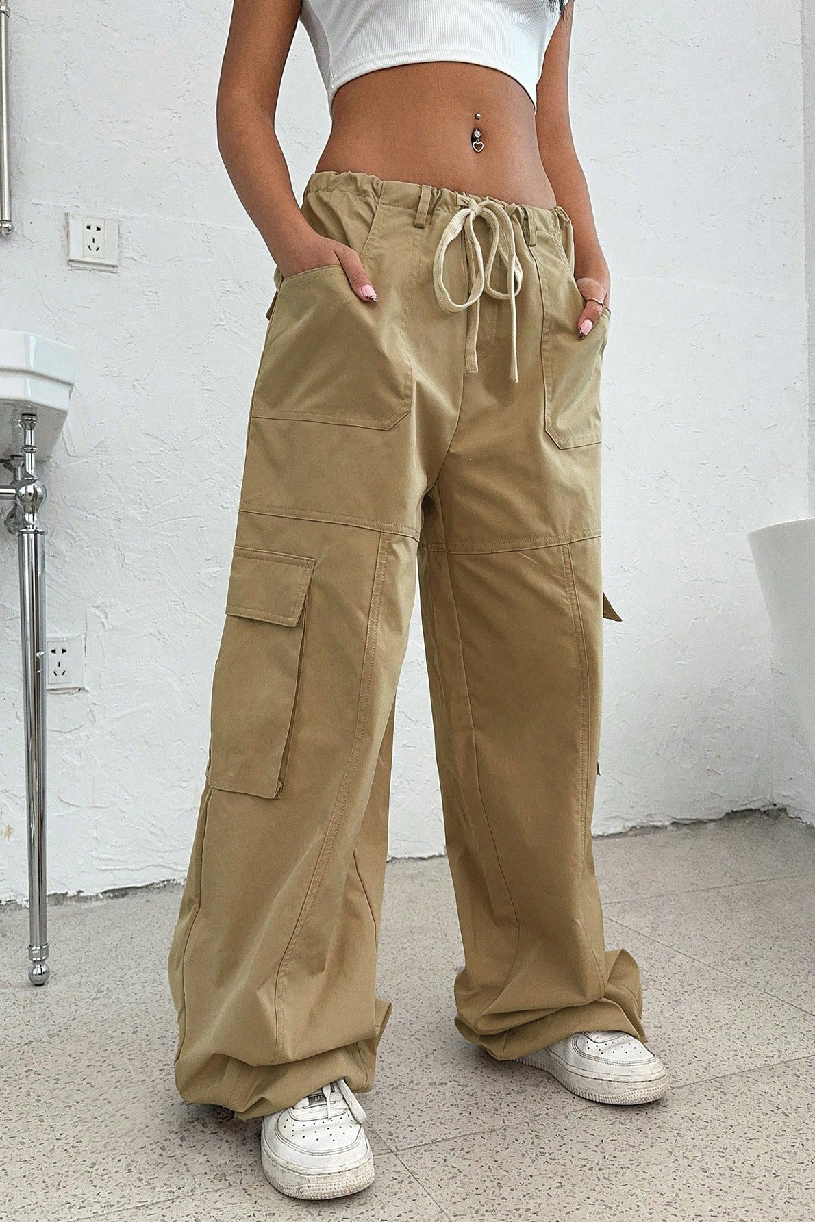 American Style Elastic Waist Utility Cargo Pant - Image 3