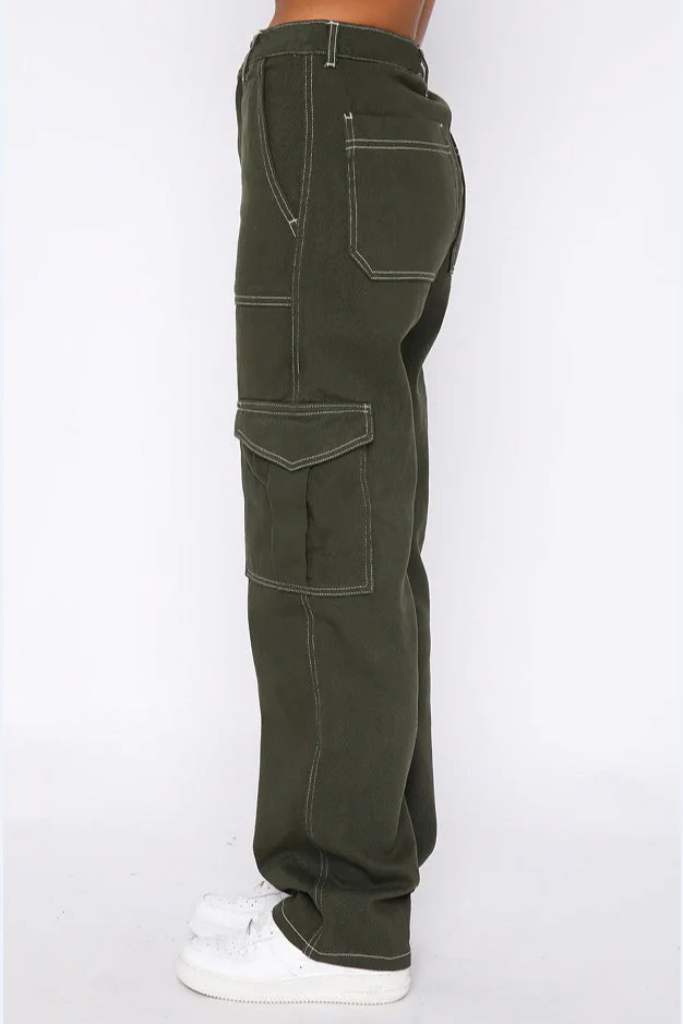 Fashionable Straight Leg Multi-Pocket Cargo Pant - Image 3