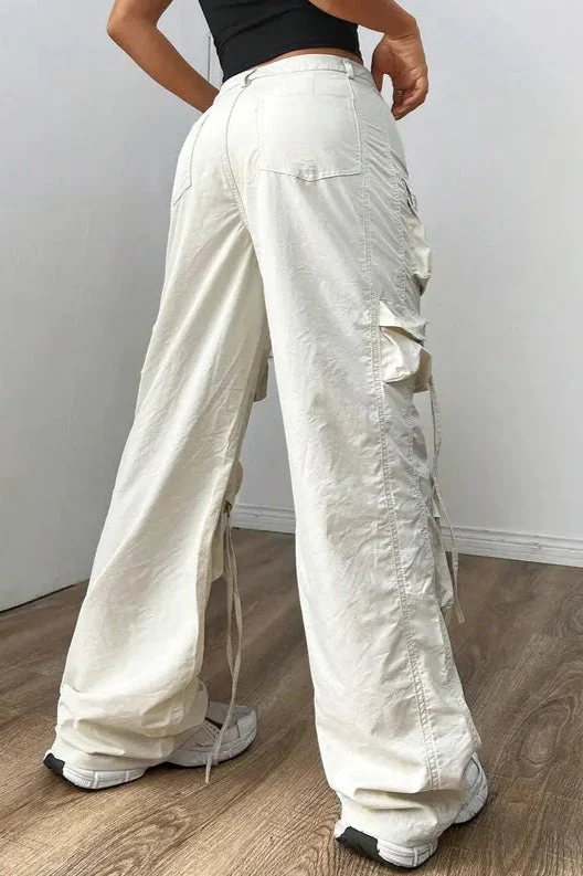 Y2K Black Wide Leg Cargo Pant - Image 3