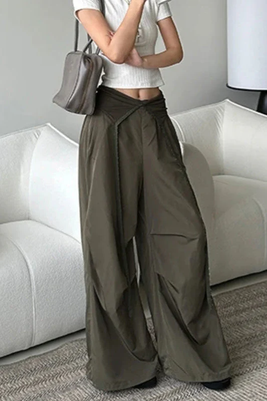 Y2K Retro Cuffed Button Cargo Pant - Image 3
