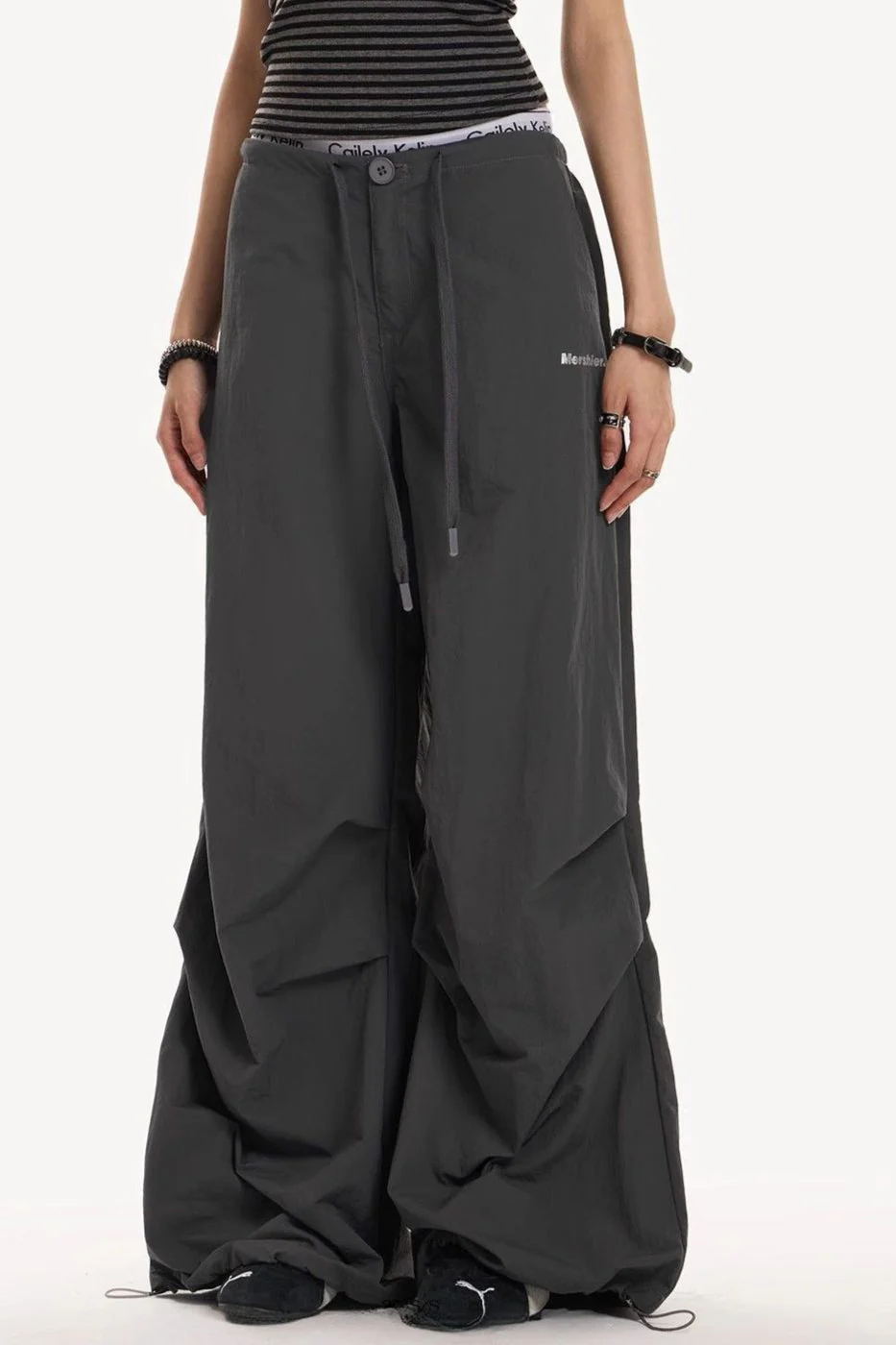 Y2K Retro Grey Military Cargo Pant - Image 5