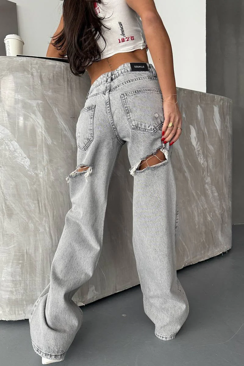 High Waist Vintage Ripped Jean - Image 2