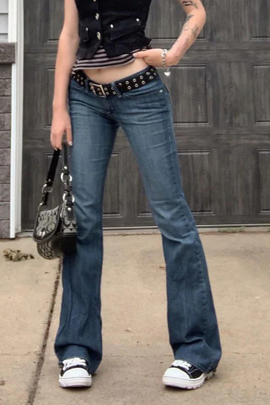 Elegant Women’s Flared Jean - Image 3
