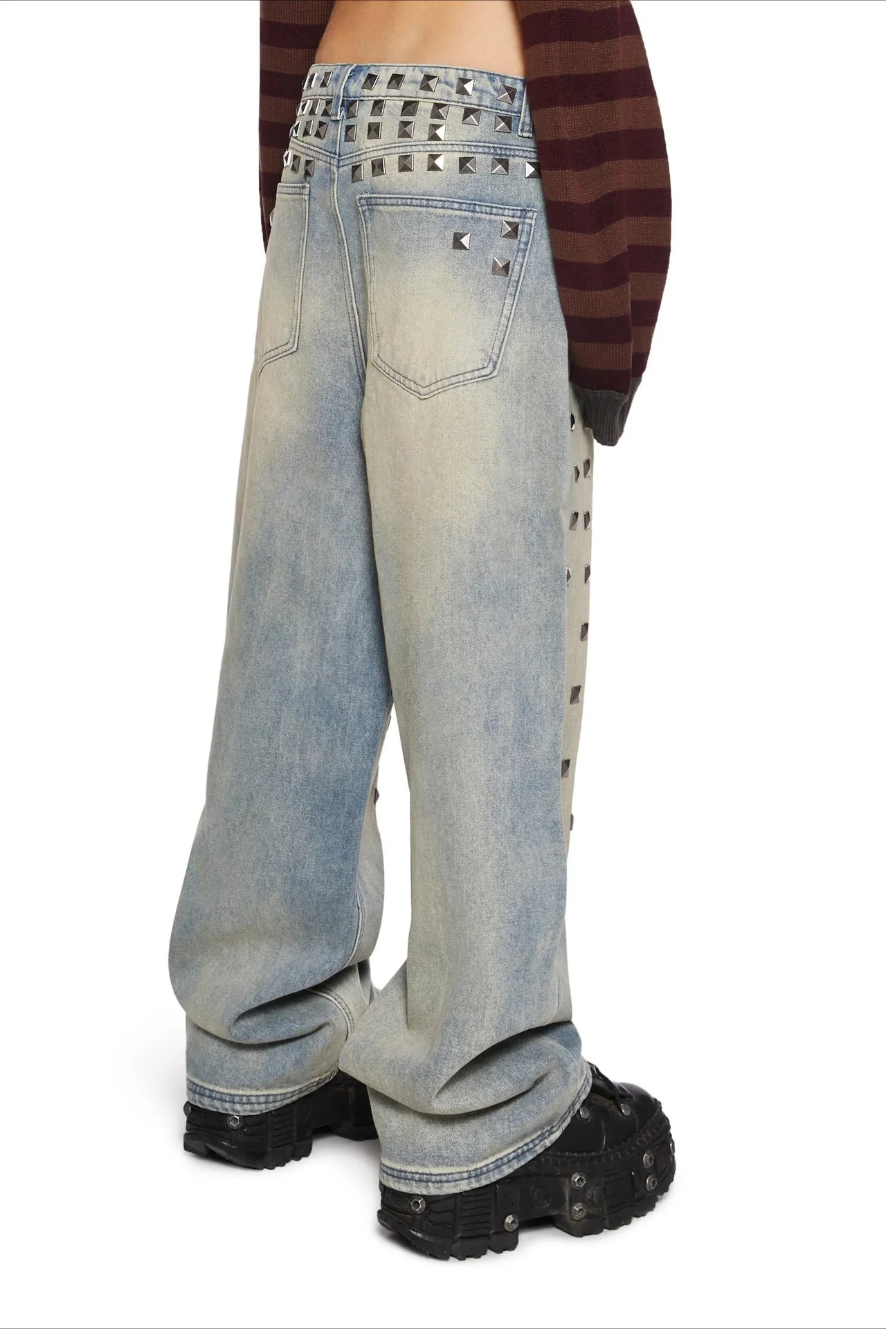 Low Rise Stud Detail Wide Leg Jean - Image 4