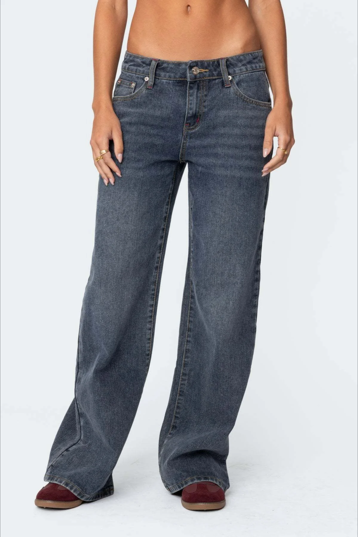 Low Rise Vintage Wide Leg Jean - Image 5
