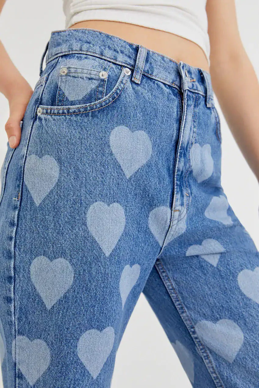 High Waist Vintage Heart Straight Jean - Image 2