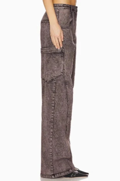 Durable Loose Fit Straight Leg Jean - Image 3
