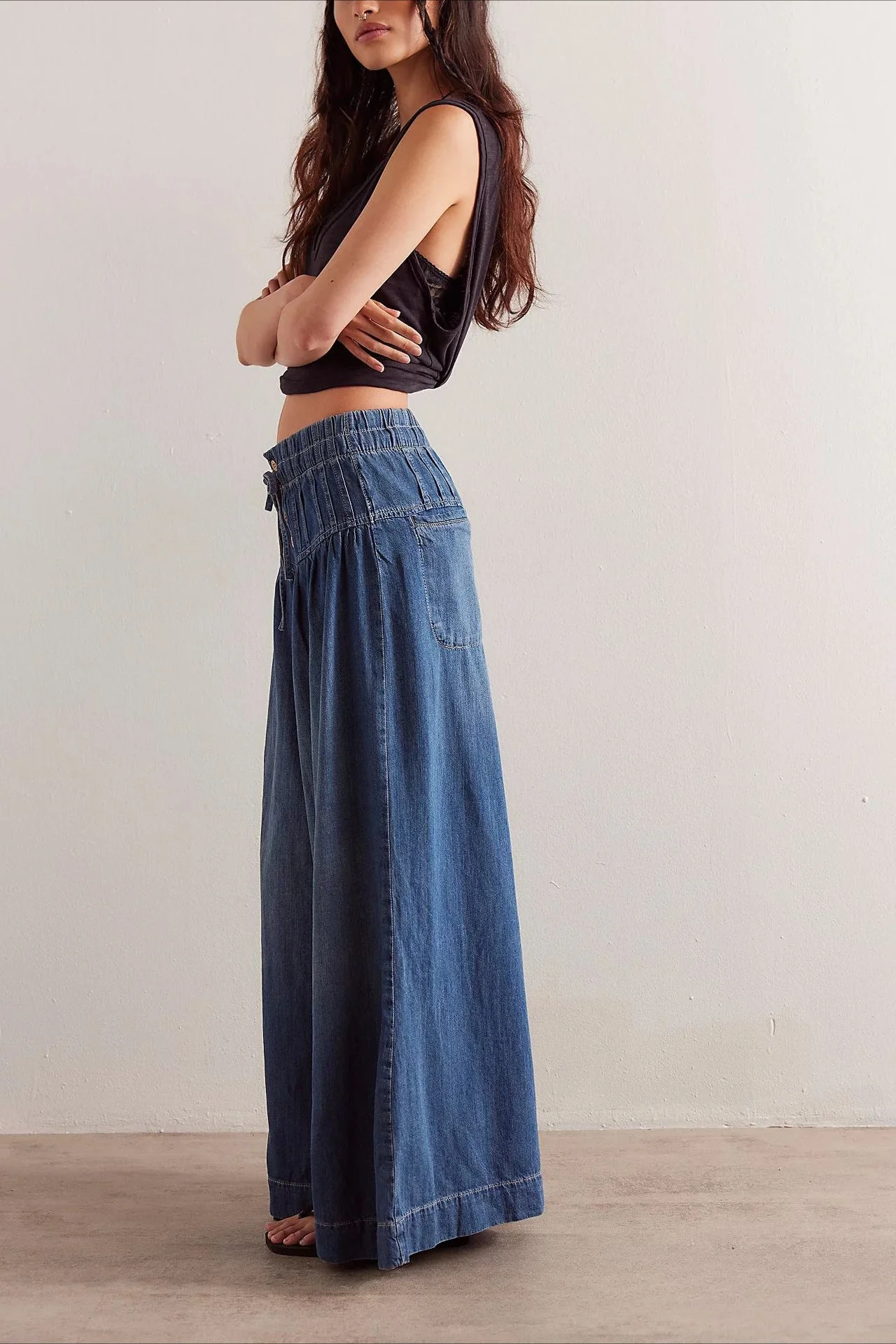 Ruched Mid-Rise Tie Waist Wide Leg Jean - Image 3