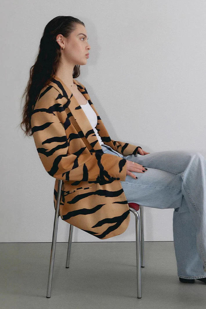 Buttoned Tiger Print Coat - Image 2