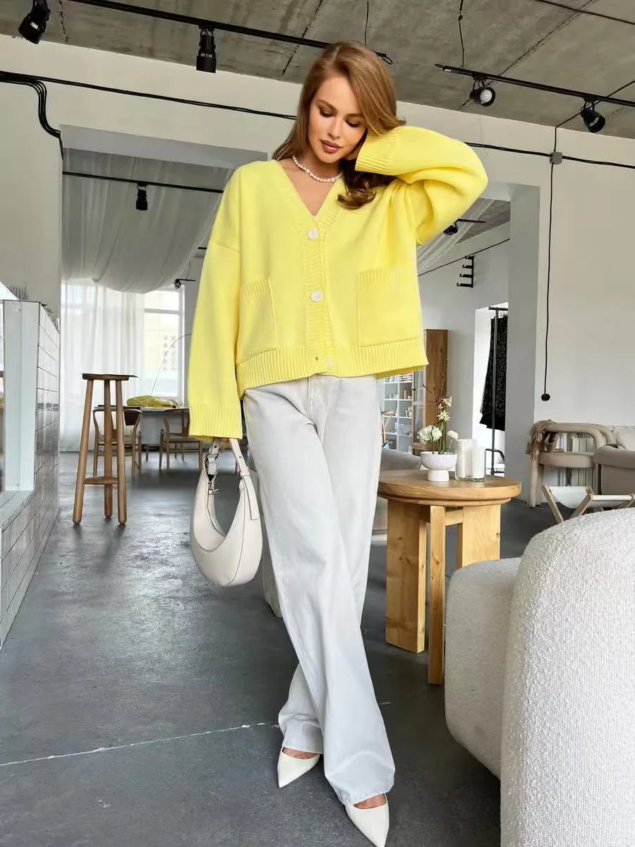 V-Neck Pocket Knit Cardigan - Image 16