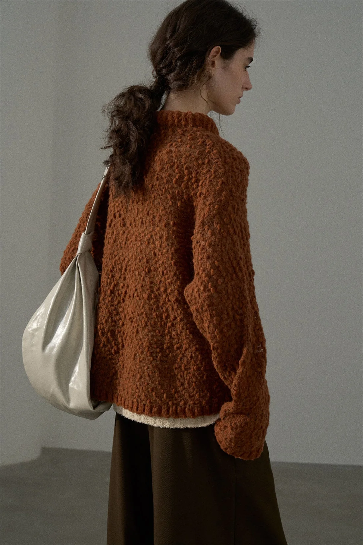 Textured Breathable Bean Yarn Knit Sweater - Image 3