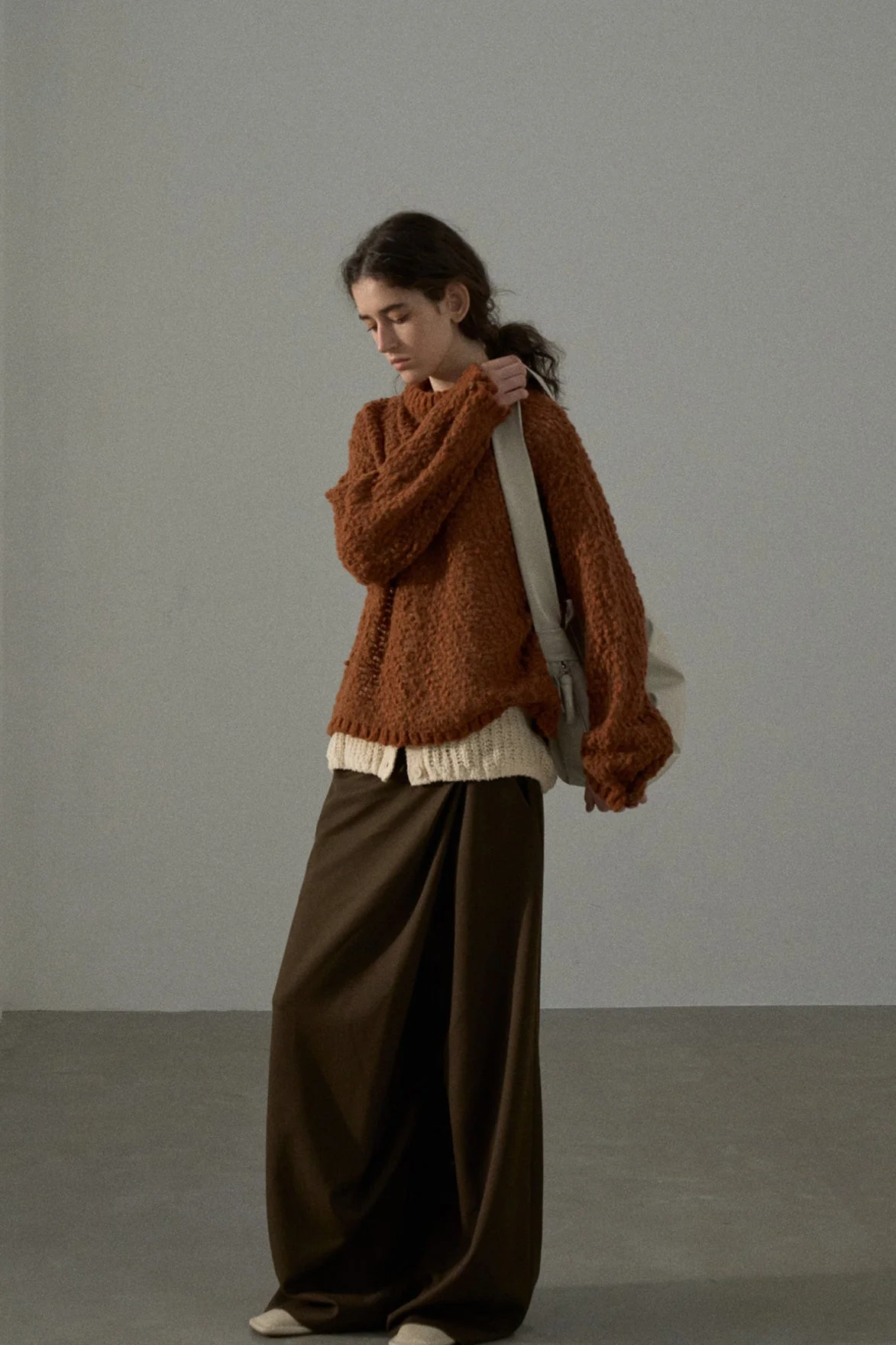 Textured Breathable Bean Yarn Knit Sweater - Image 5