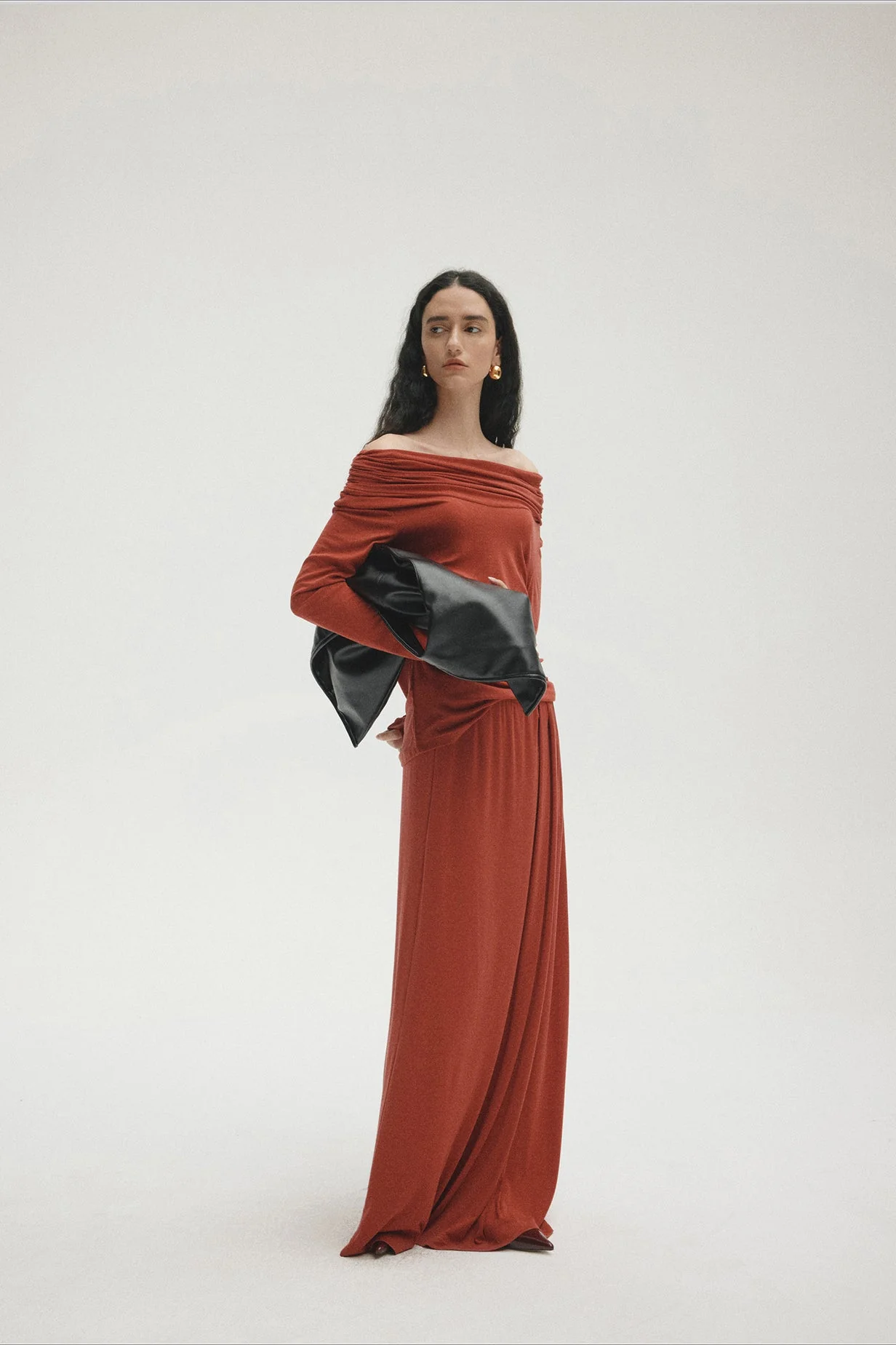 Tencel Off-Shoulder Fitted Knit Sweater - Image 5