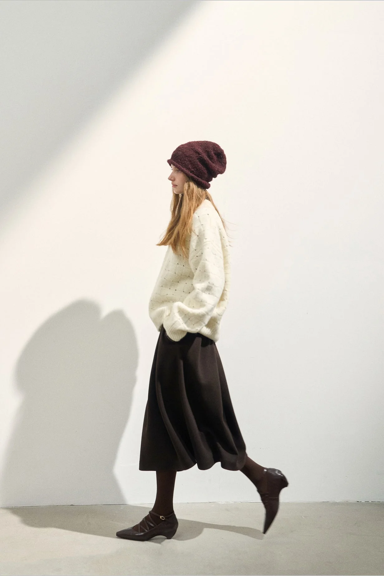 Loose Fit Crew Neck Wool Blend Knit Sweater - Image 4