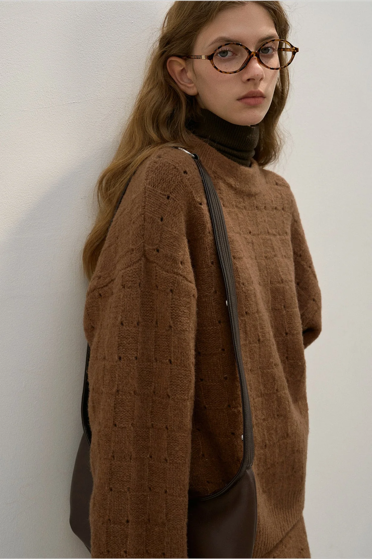 Loose Fit Crew Neck Wool Blend Knit Sweater - Image 5