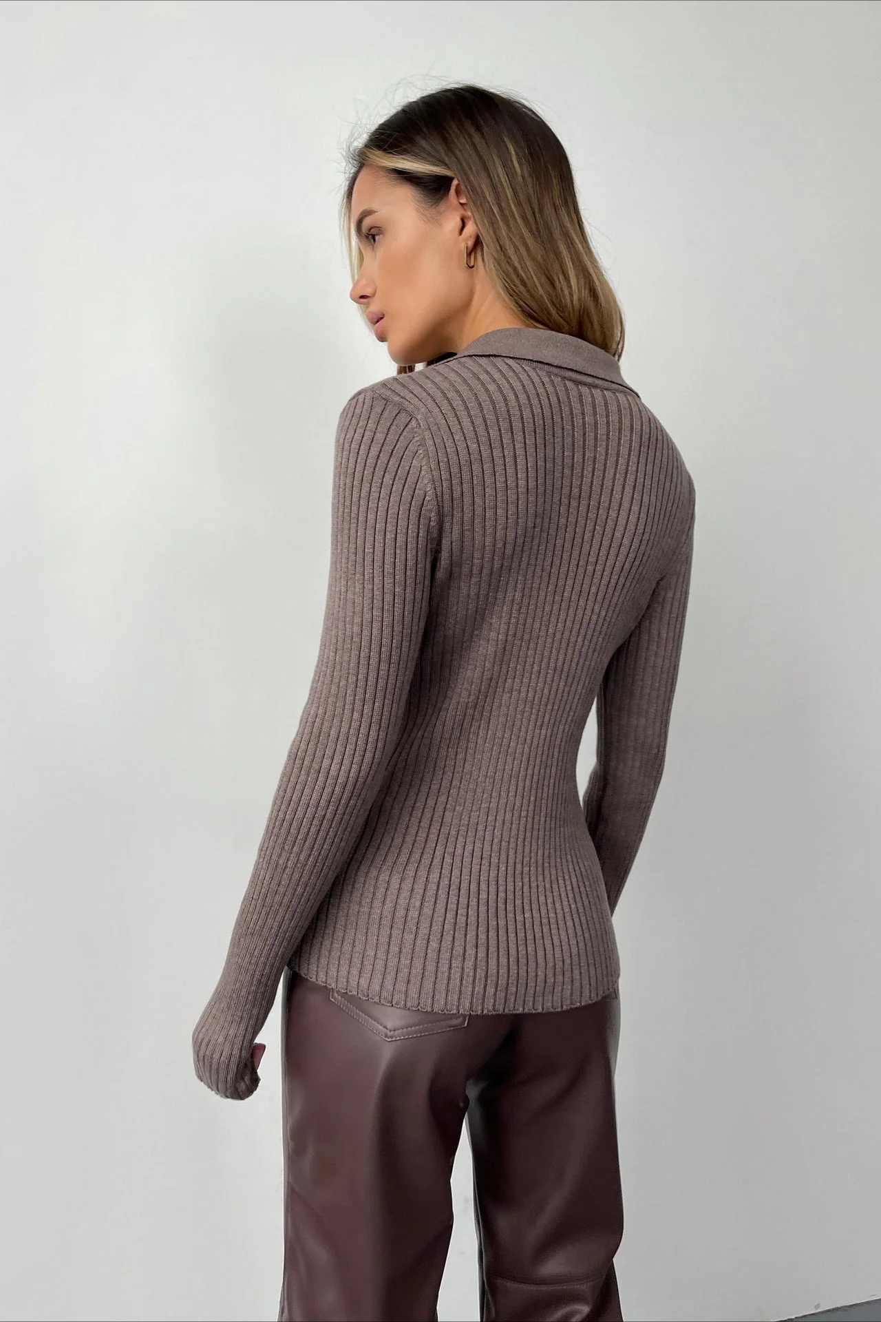 Polo Neck Fitted Ribbed Knit Sweater - Image 4