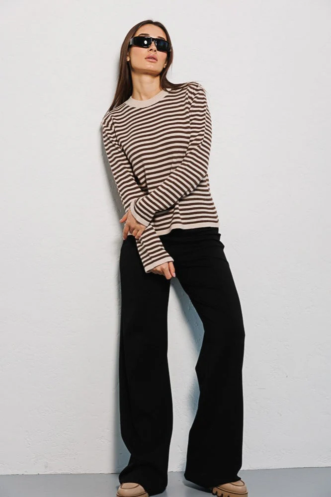 Ribbed Colorblock Striped Knit Sweater - Image 10