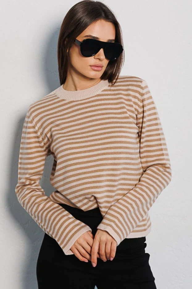 Ribbed Colorblock Striped Knit Sweater - Image 4