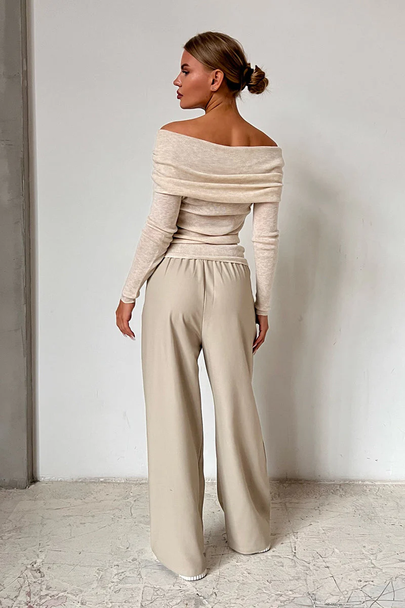 Off-Shoulder Fitted Crew Neck Knit Sweater - Image 7