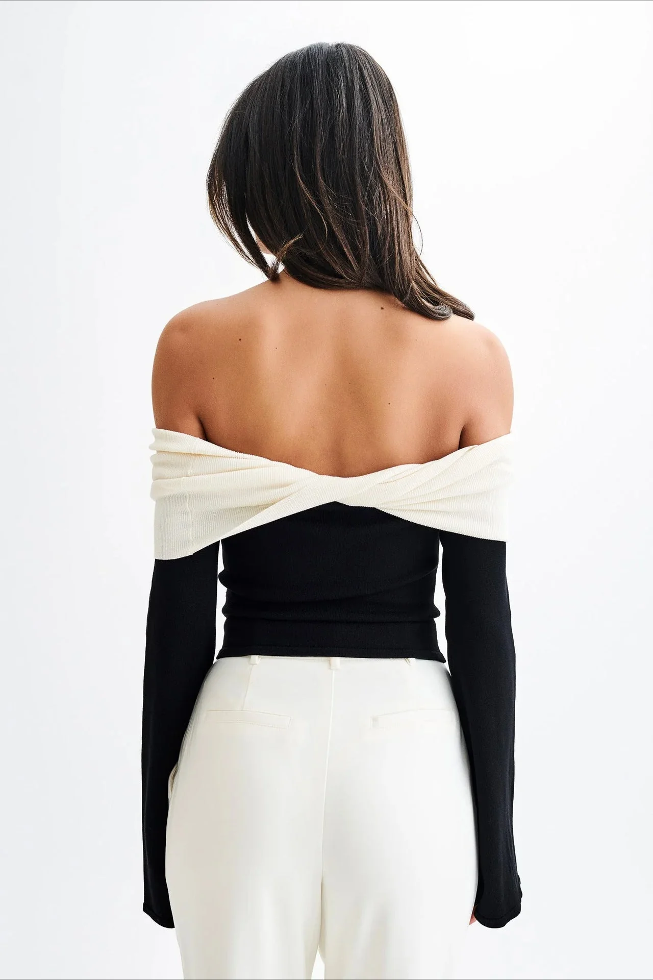 Off-Shoulder Fitted Knit Sweater - Image 2