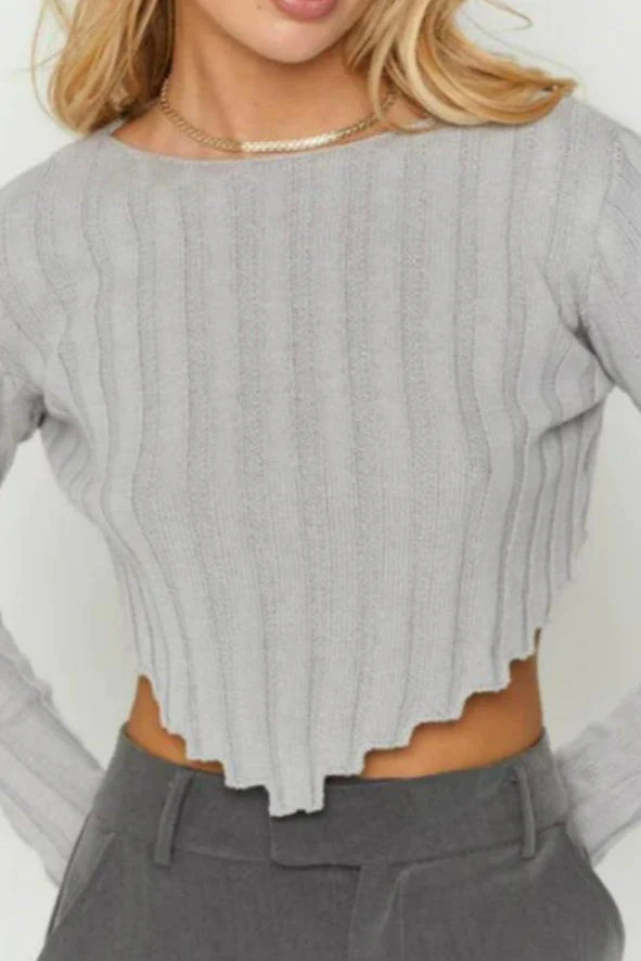 Solid Ribbed Cropped Knit Sweater - Image 4