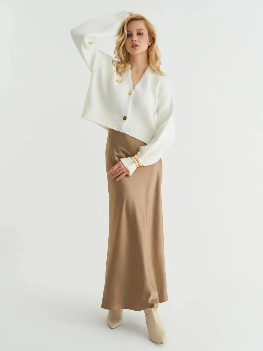 Custom Solid Color V-Neck Loose Knit Cardigan - Image 13