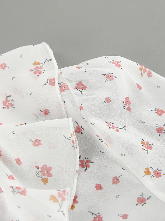 Floral Ruffled V-Neck Slim Fit Blouse - Image 10