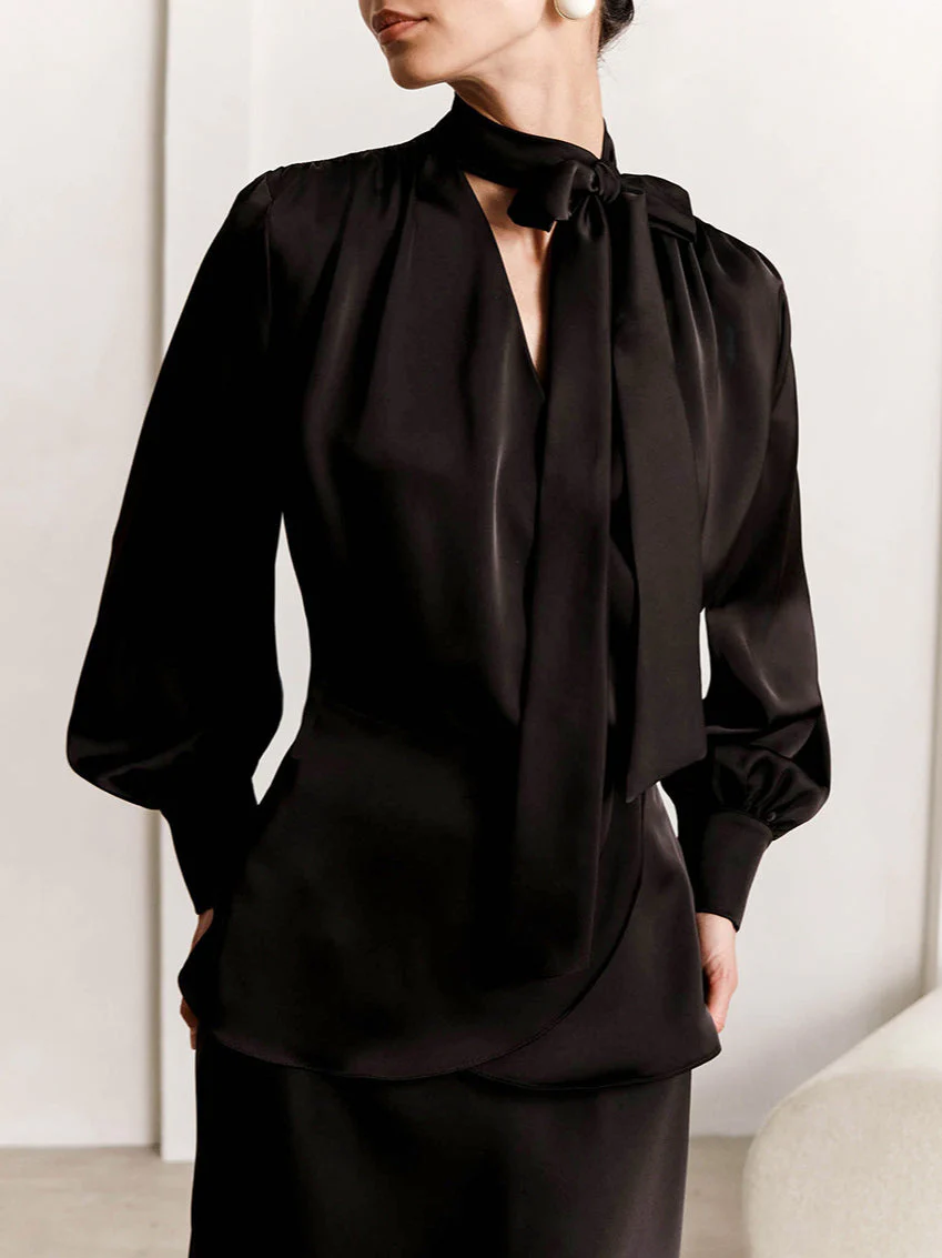 V-Neck Tie Slim Fit Blouse - Image 5