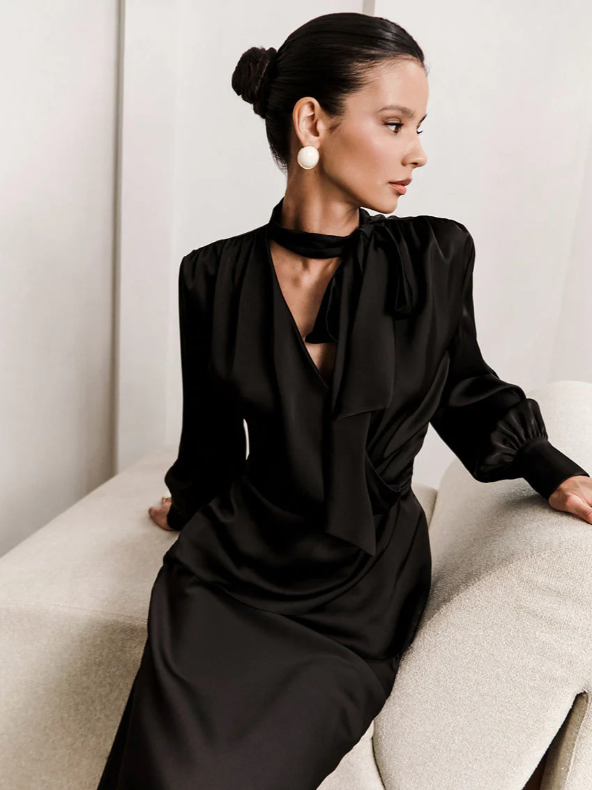 V-Neck Tie Slim Fit Blouse - Image 6