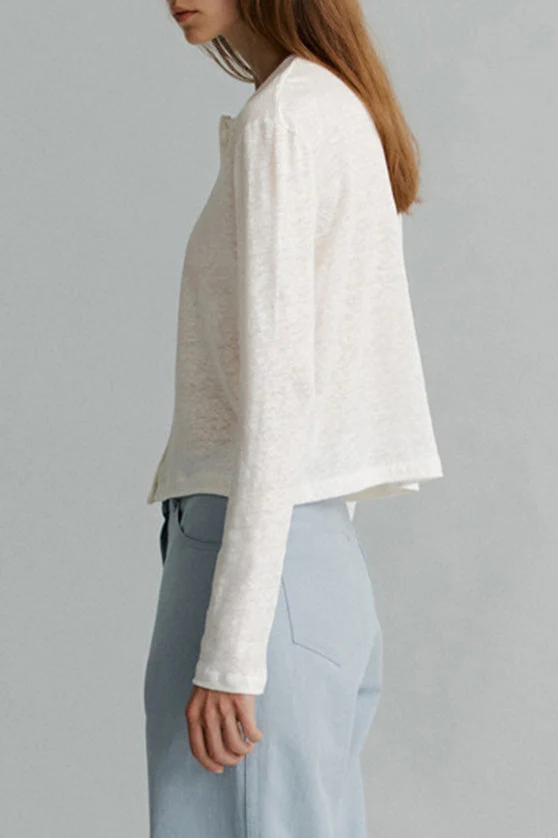 Solid Color Buttoned Knit Cardigan - Image 4