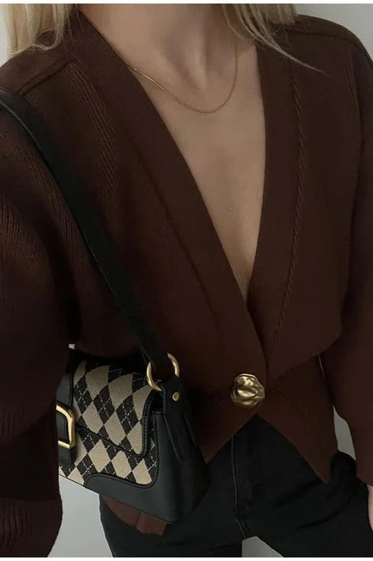 V-Neck Buttoned Knit Cardigan - Image 4