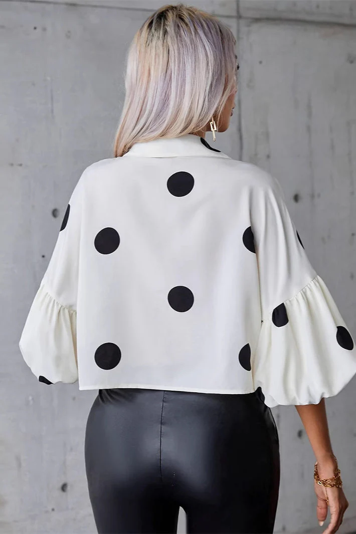 Elegant Fashion Button-Up Blouse - Image 2